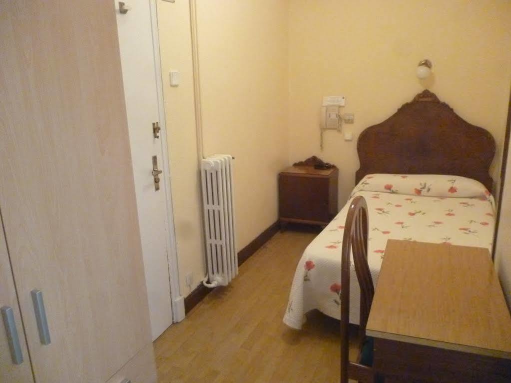 Hostal La Mexicana Σανταντέρ Εξωτερικό φωτογραφία